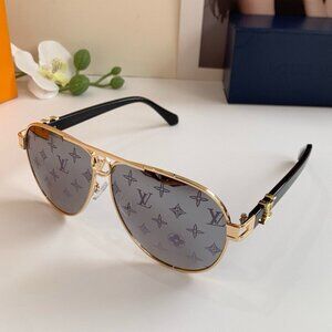 Louis Vuitton Aviator Sunglasses